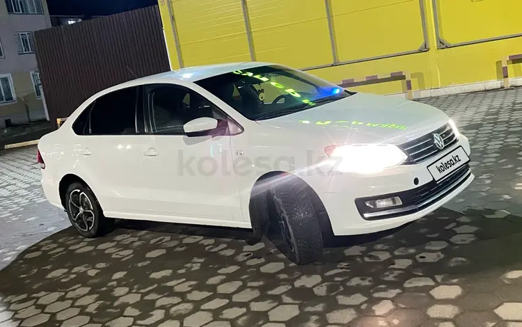 Volkswagen Polo 2015 года за 4 500 000 тг. в Уральск