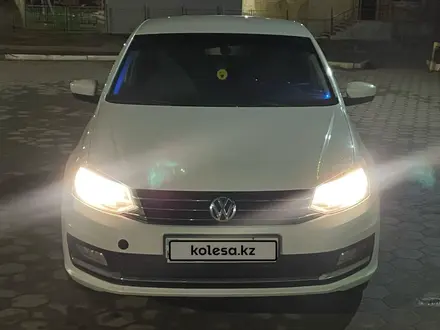 Volkswagen Polo 2015 года за 4 500 000 тг. в Уральск – фото 3