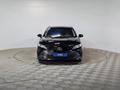 Toyota Camry 2018 года за 13 990 000 тг. в Алматы – фото 2
