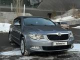 Skoda Superb 2012 годаfor4 200 000 тг. в Астана