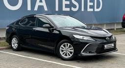 Toyota Camry 2021 года за 15 990 000 тг. в Алматы – фото 3