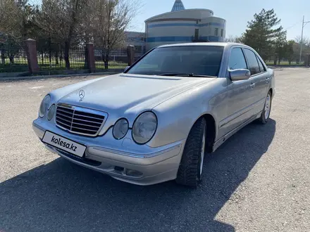 Mercedes-Benz E 280 1999 годаүшін5 000 000 тг. в Шымкент