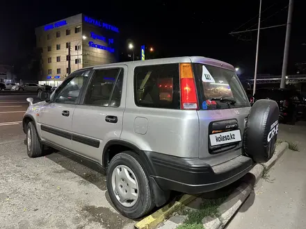 Honda CR-V 1996 года за 3 000 000 тг. в Алматы – фото 4