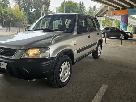 Honda CR-V 1996 года за 3 000 000 тг. в Алматы – фото 8