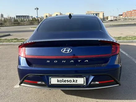 Hyundai Sonata 2020 года за 11 850 000 тг. в Астана – фото 4