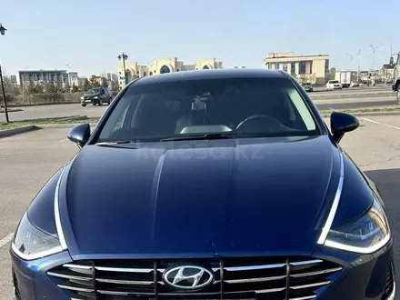 Hyundai Sonata 2020 года за 11 850 000 тг. в Астана – фото 5
