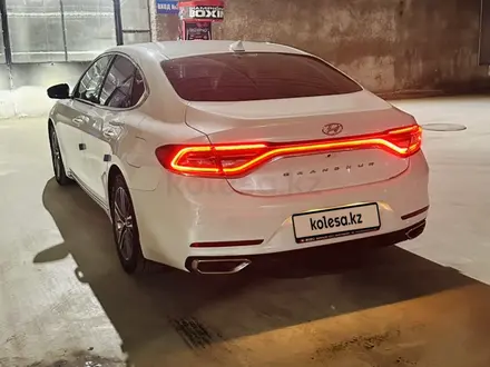 Hyundai Grandeur 2017 года за 10 000 000 тг. в Алматы – фото 6