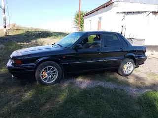 Mitsubishi Galant