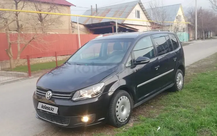 Volkswagen Touran 2011 года за 3 350 000 тг. в Алматы