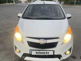 Chevrolet Spark 2013 года за 3 000 000 тг. в Арысь – фото 2