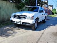 Toyota Hilux 2004 года за 3 400 000 тг. в Алматы