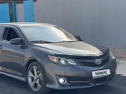 Toyota Camry 2013 года за 8 500 000 тг. в Жанаозен – фото 2