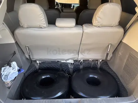 Toyota Sienna 2014 года за 10 500 000 тг. в Атырау – фото 8