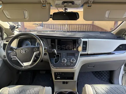Toyota Sienna 2014 года за 10 500 000 тг. в Атырау – фото 6