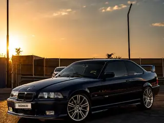 BMW 328