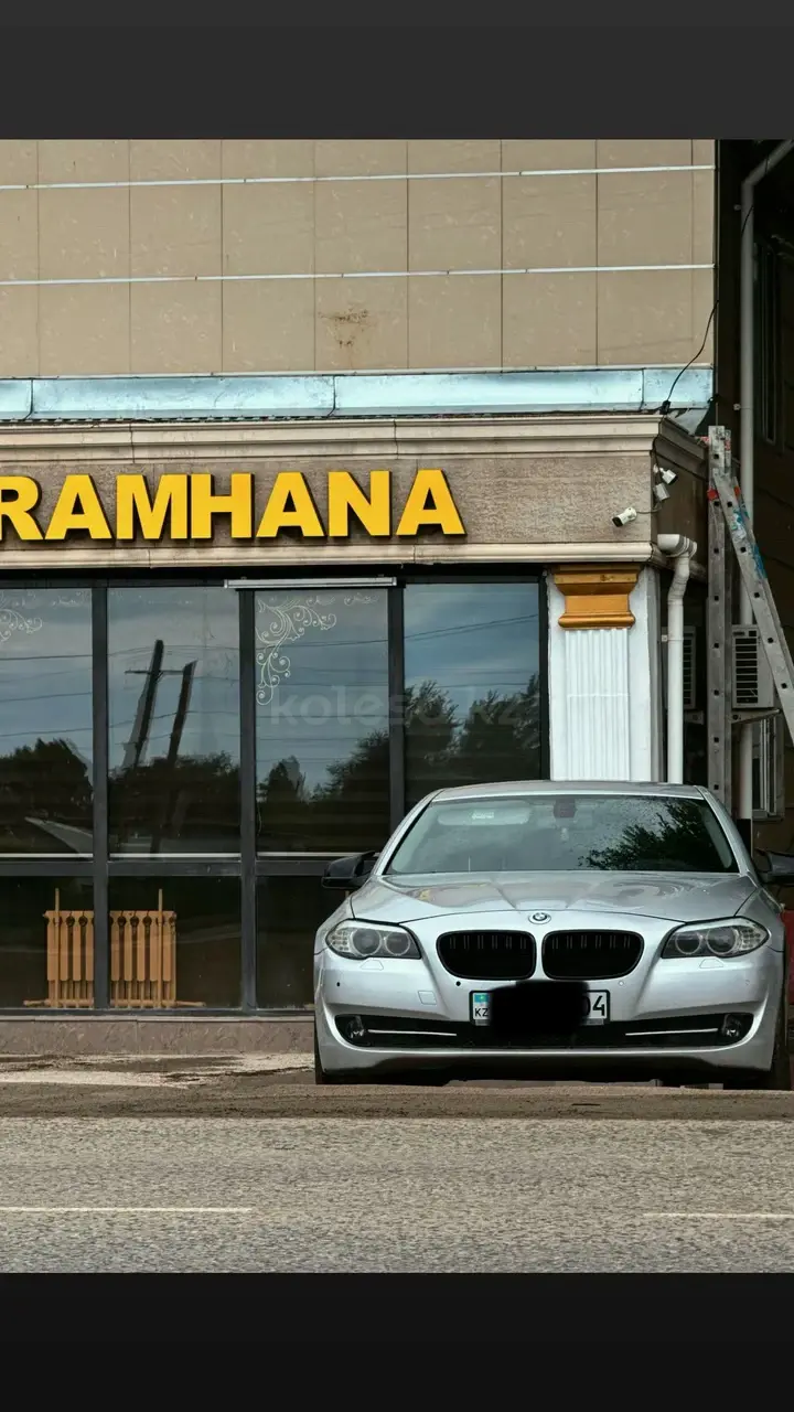 BMW 5 Series, 2010