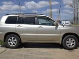 Toyota Highlander 2001 годаүшін5 800 000 тг. в Астана – фото 2