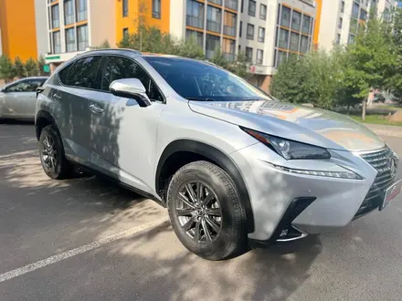 Lexus NX 200 2018 года за 14 500 000 тг. в Астана – фото 3