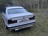 BMW 520 1991 года за 1 900 000 тг. в Караганда – фото 2