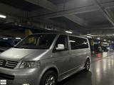 Volkswagen Caravelle 2007 года за 9 200 000 тг. в Шымкент – фото 2