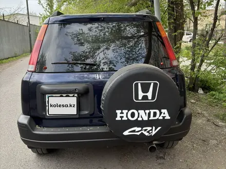 Honda CR-V 1996 года за 5 000 000 тг. в Алматы – фото 2