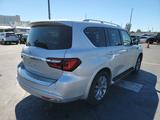 Infiniti QX80 2022 года за 34 400 000 тг. в Алматы – фото 4