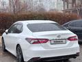 Toyota Camry 2023 года за 15 250 000 тг. в Актау – фото 25