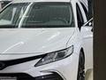 Toyota Camry 2023 года за 15 250 000 тг. в Актау – фото 8