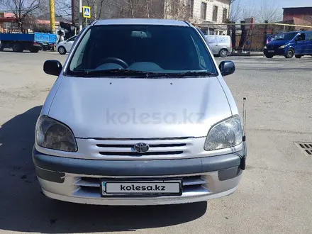 Toyota Raum 1997 года за 2 750 000 тг. в Алматы – фото 8