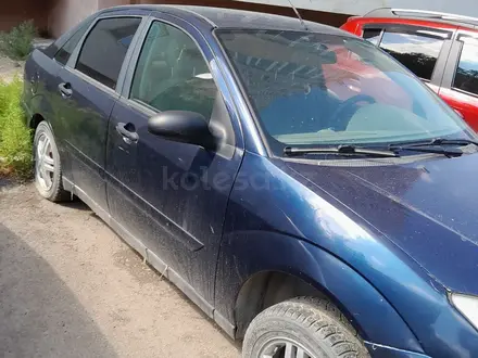 Ford Focus 2001 года за 350 000 тг. в Атырау – фото 2