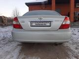 Toyota Camry 2003 годаfor4 500 000 тг. в Актобе – фото 4