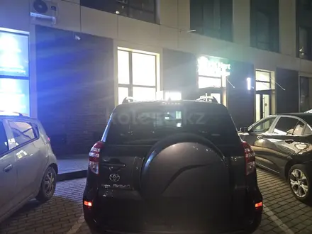 Toyota RAV4 2011 года за 7 000 000 тг. в Астана – фото 4