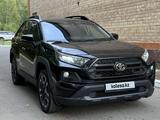 Toyota RAV4 2019 года за 12 800 000 тг. в Щучинск – фото 2