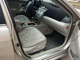 Toyota Camry 2007 года за 4 200 000 тг. в Жанаозен – фото 5