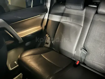 Toyota Land Cruiser Prado 2012 года за 17 900 000 тг. в Алматы – фото 15