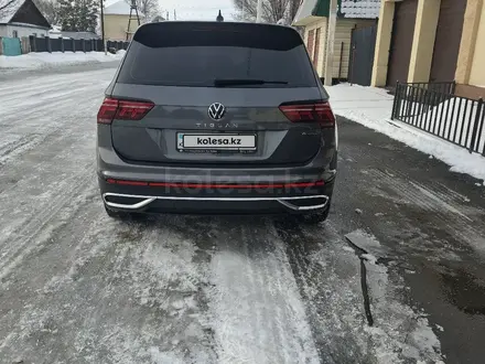 Volkswagen Tiguan 2021 года за 13 000 000 тг. в Алматы – фото 5