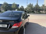 Hyundai Solaris 2012 года за 4 400 000 тг. в Караганда – фото 5