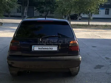 Volkswagen Golf 1995 года за 2 500 000 тг. в Шымкент – фото 3