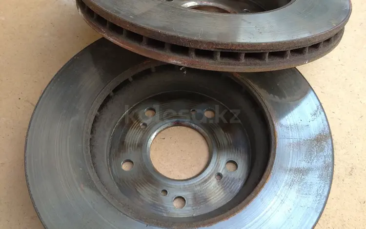 Диски тормозные передние за 30 000 тг. в Алматы