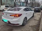 Hyundai Elantra 2020 года за 10 499 000 тг. в Алматы – фото 2