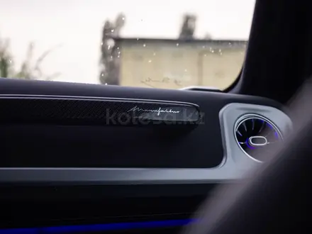 Mercedes-Benz G 63 AMG 2025 года за 165 000 000 тг. в Алматы – фото 21