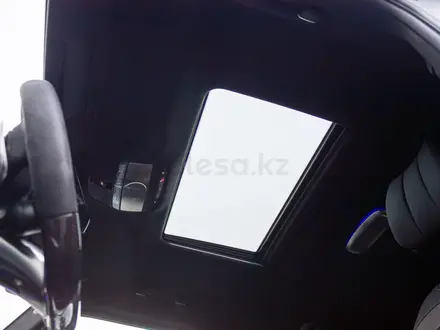 Mercedes-Benz G 63 AMG 2025 года за 165 000 000 тг. в Алматы – фото 25