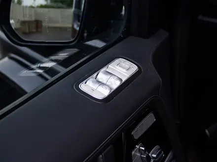 Mercedes-Benz G 63 AMG 2025 года за 165 000 000 тг. в Алматы – фото 29