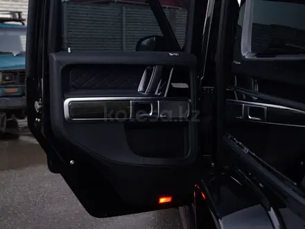 Mercedes-Benz G 63 AMG 2025 года за 165 000 000 тг. в Алматы – фото 35