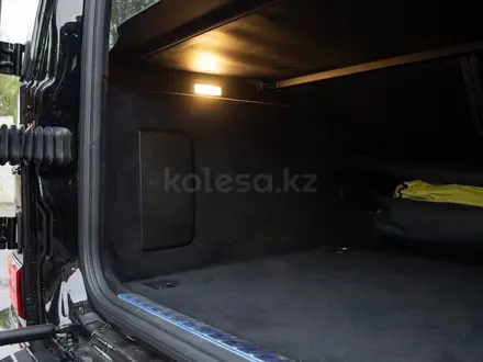 Mercedes-Benz G 63 AMG 2025 года за 165 000 000 тг. в Алматы – фото 39