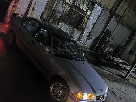 BMW 325 1994 года за 2 400 000 тг. в Алматы – фото 2