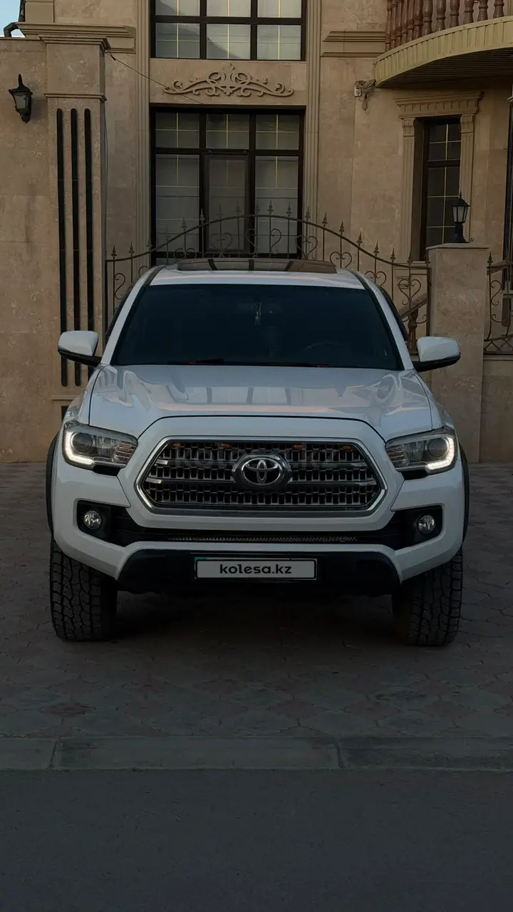 Toyota Tacoma, 2016