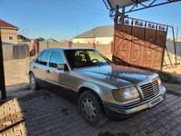 Mercedes-Benz E 200 1993 годаfor1 950 000 тг. в Кызылорда