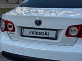 Volkswagen Jetta 2010 годаүшін3 000 000 тг. в Астана – фото 2