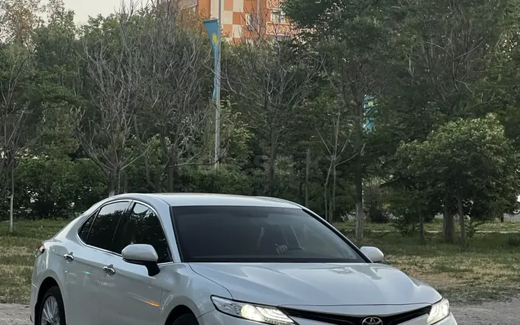 Toyota Camry 2019 года за 17 000 000 тг. в Тараз